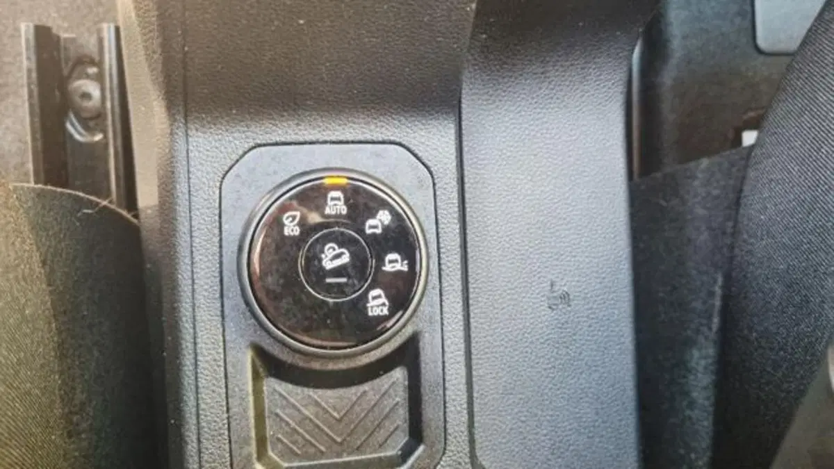 Dacia Duster usata a Savona (19)