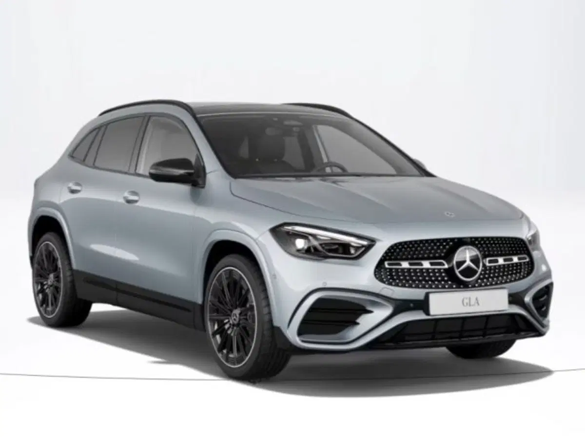 Mercedes-Benz GLA SUV nuova a Verona