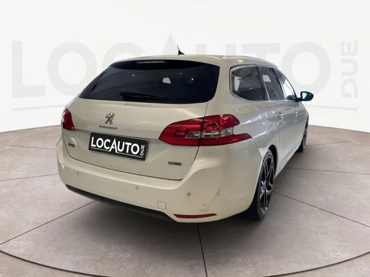 Peugeot 308 SW usata a Torino (3)