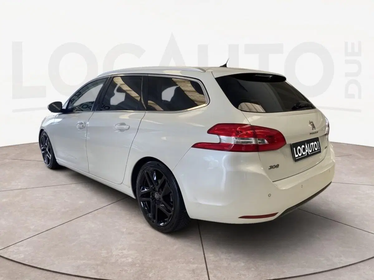 Peugeot 308 SW usata a Torino (4)