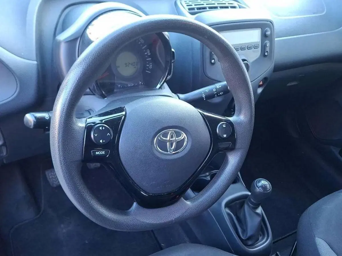 Toyota Aygo usata a Torino (10)