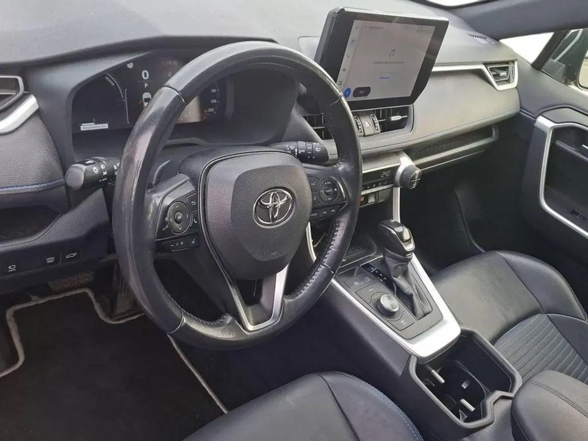 Toyota Rav4 usata a Torino (11)