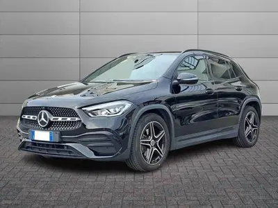 Mercedes-Benz GLA SUV 200 d Automatic Premium del 2022 usata a Torino