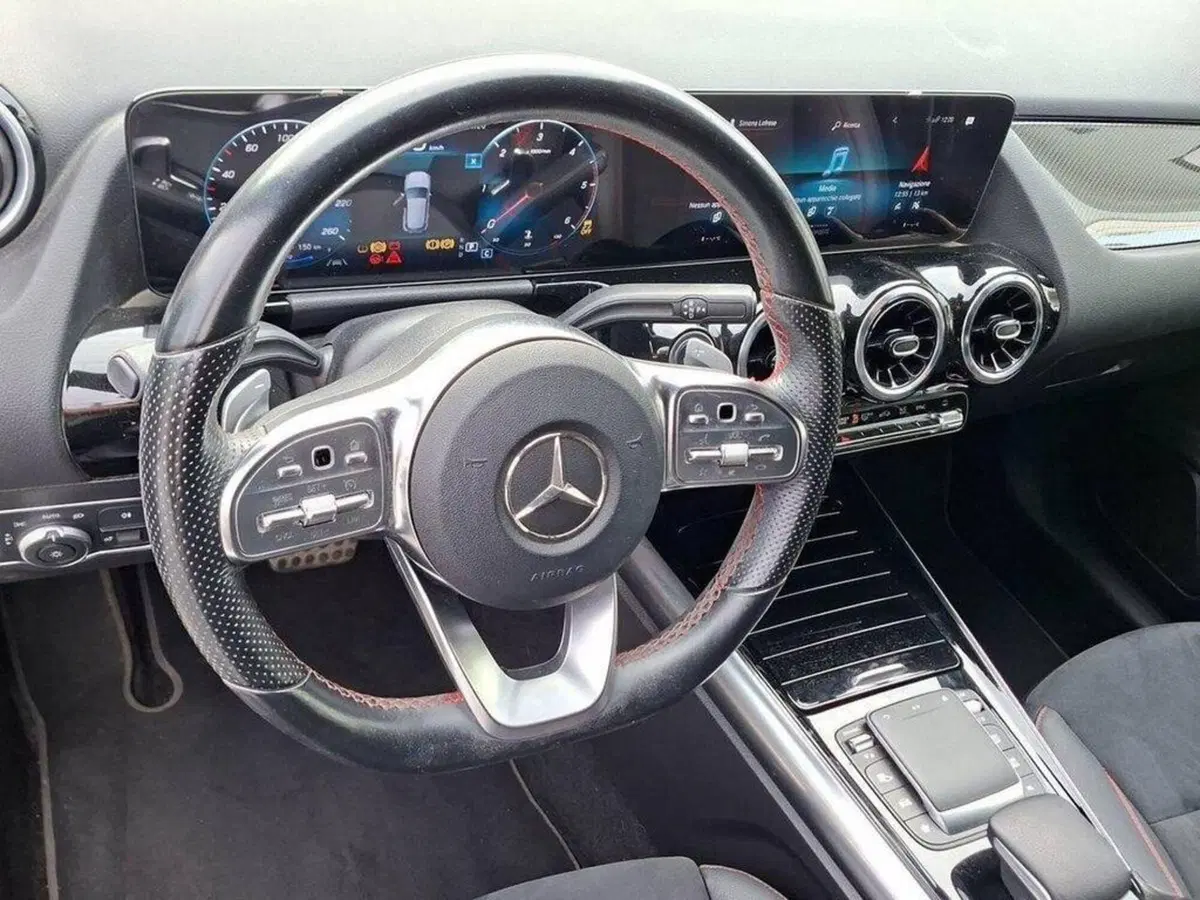 Mercedes-Benz GLA SUV usata a Torino (11)