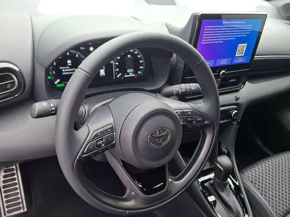 Toyota Yaris Cross usata a Torino (10)