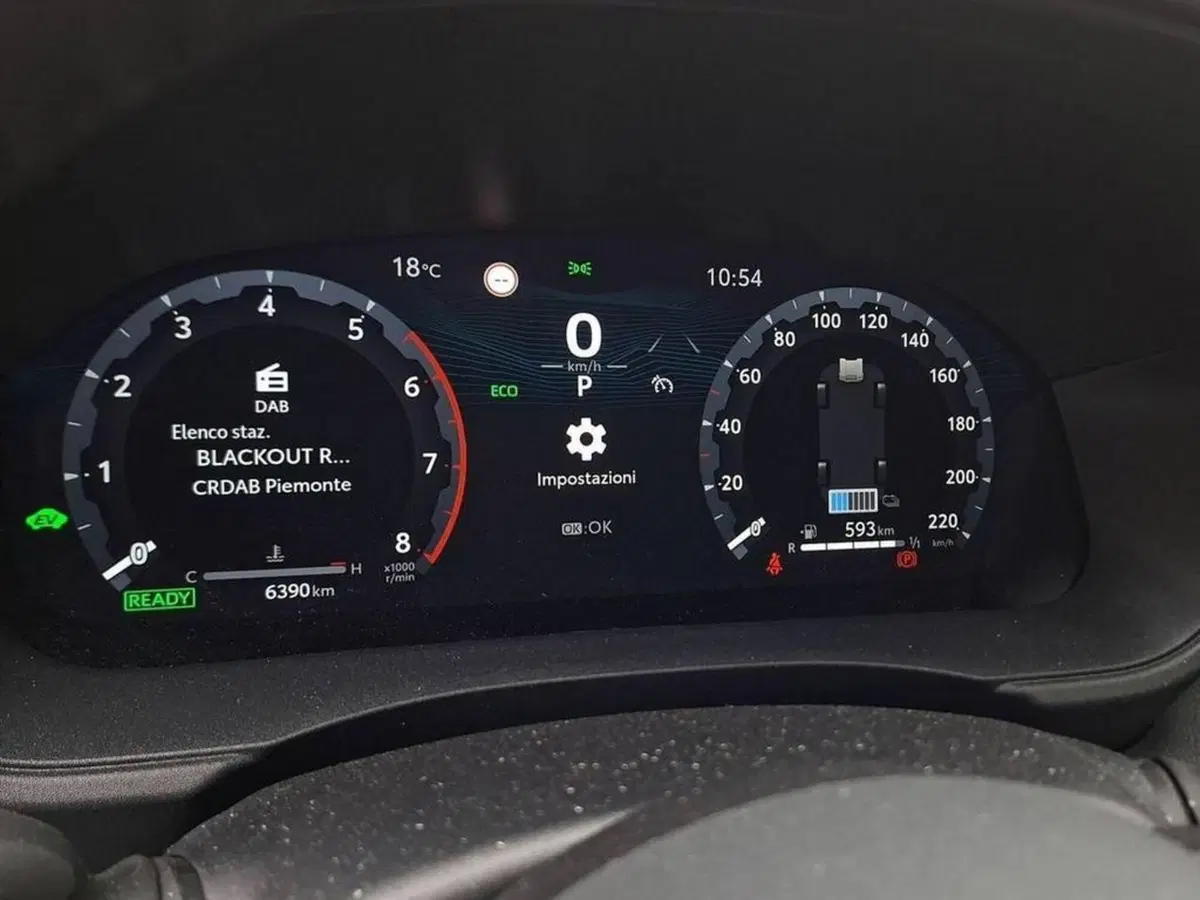 Toyota Yaris Cross usata a Torino (7)