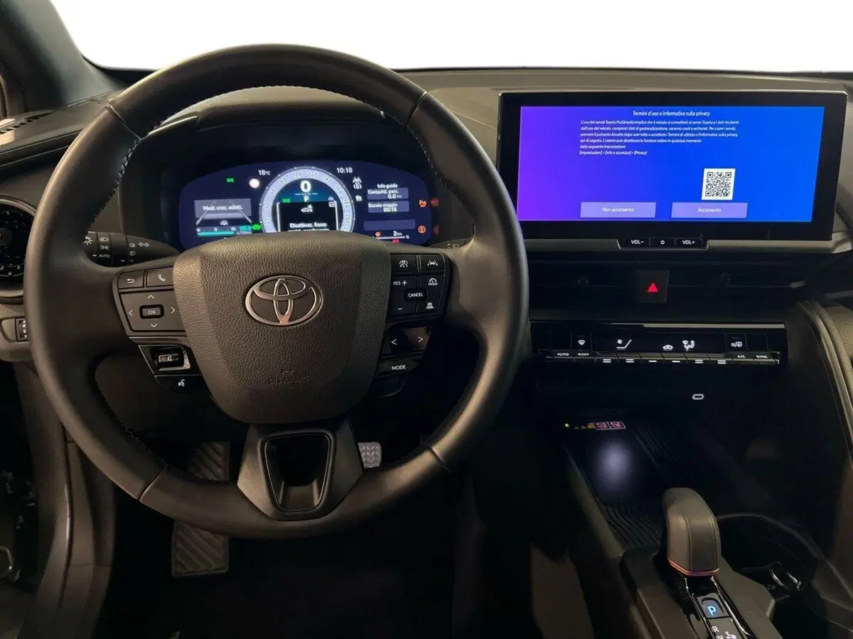 Toyota Toyota C-HR usata a Genova (7)