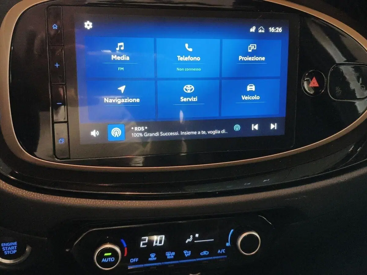 Toyota Aygo X usata a Genova (17)