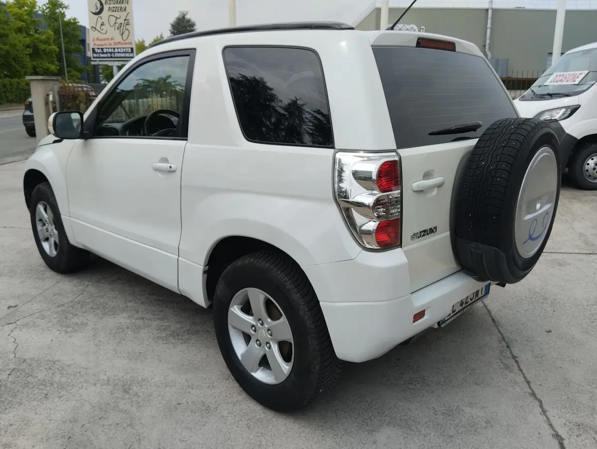Suzuki Grand Vitara usata a Asti (3)