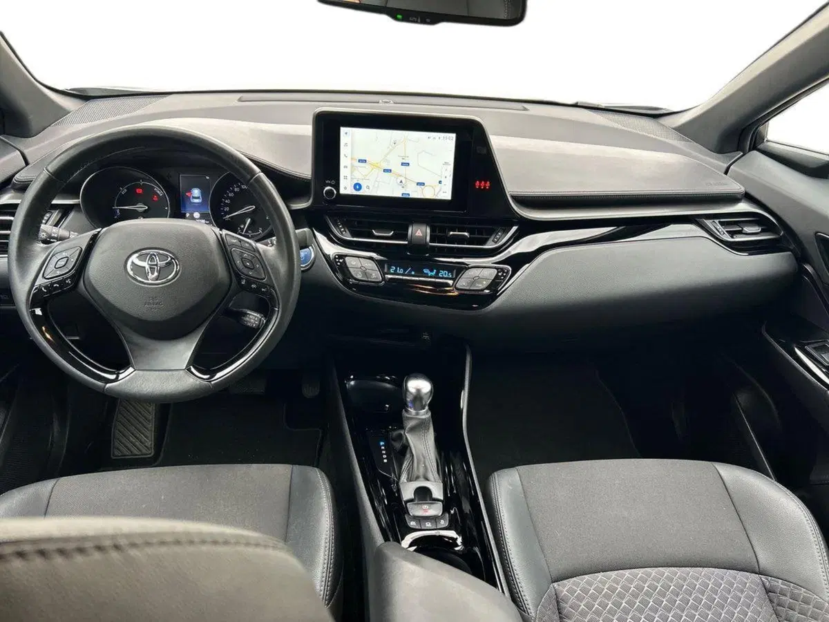 Toyota Toyota C-HR usata a Piacenza (16)