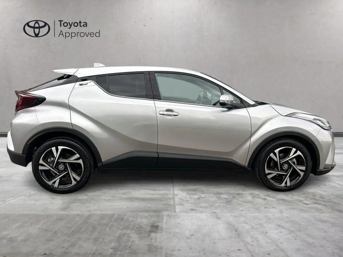 Toyota Toyota C-HR usata a Piacenza (6)