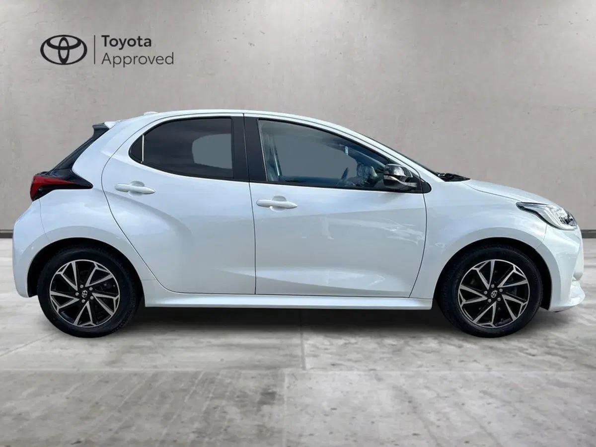 Toyota Yaris Cross usata a Piacenza (6)