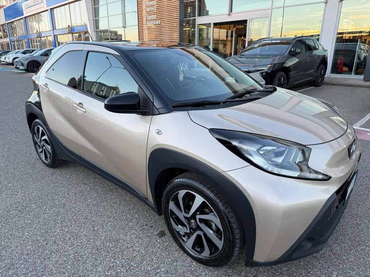 Toyota Aygo X usata a Piacenza (6)