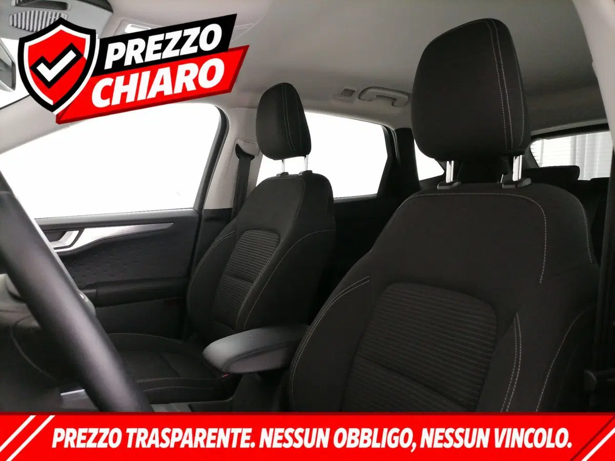 Ford Kuga usata a Roma (13)