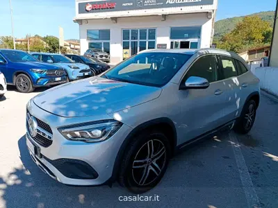 Mercedes-Benz GLA SUV 200 d Progressive Extra auto del 2021 usata a Sala Consilina