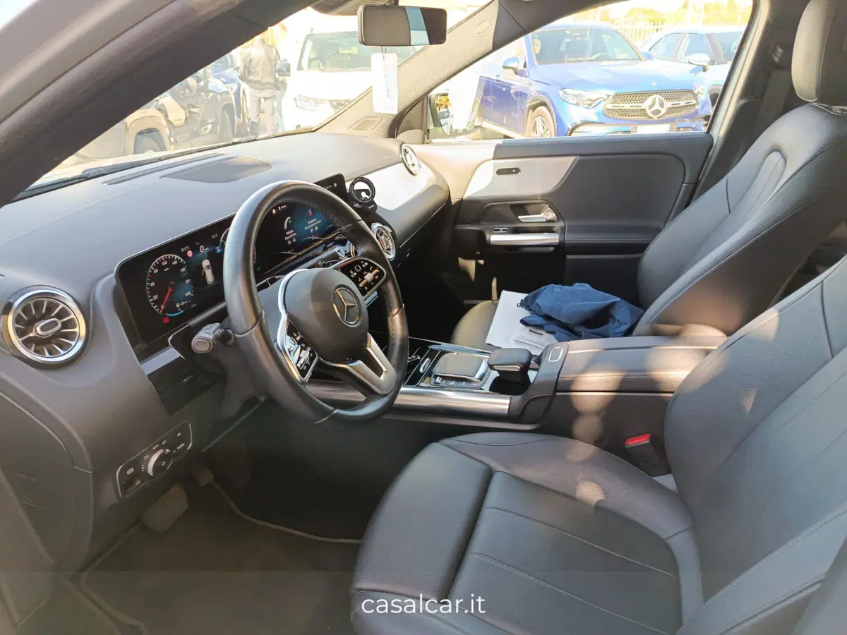Mercedes-Benz GLA SUV usata a Salerno (14)
