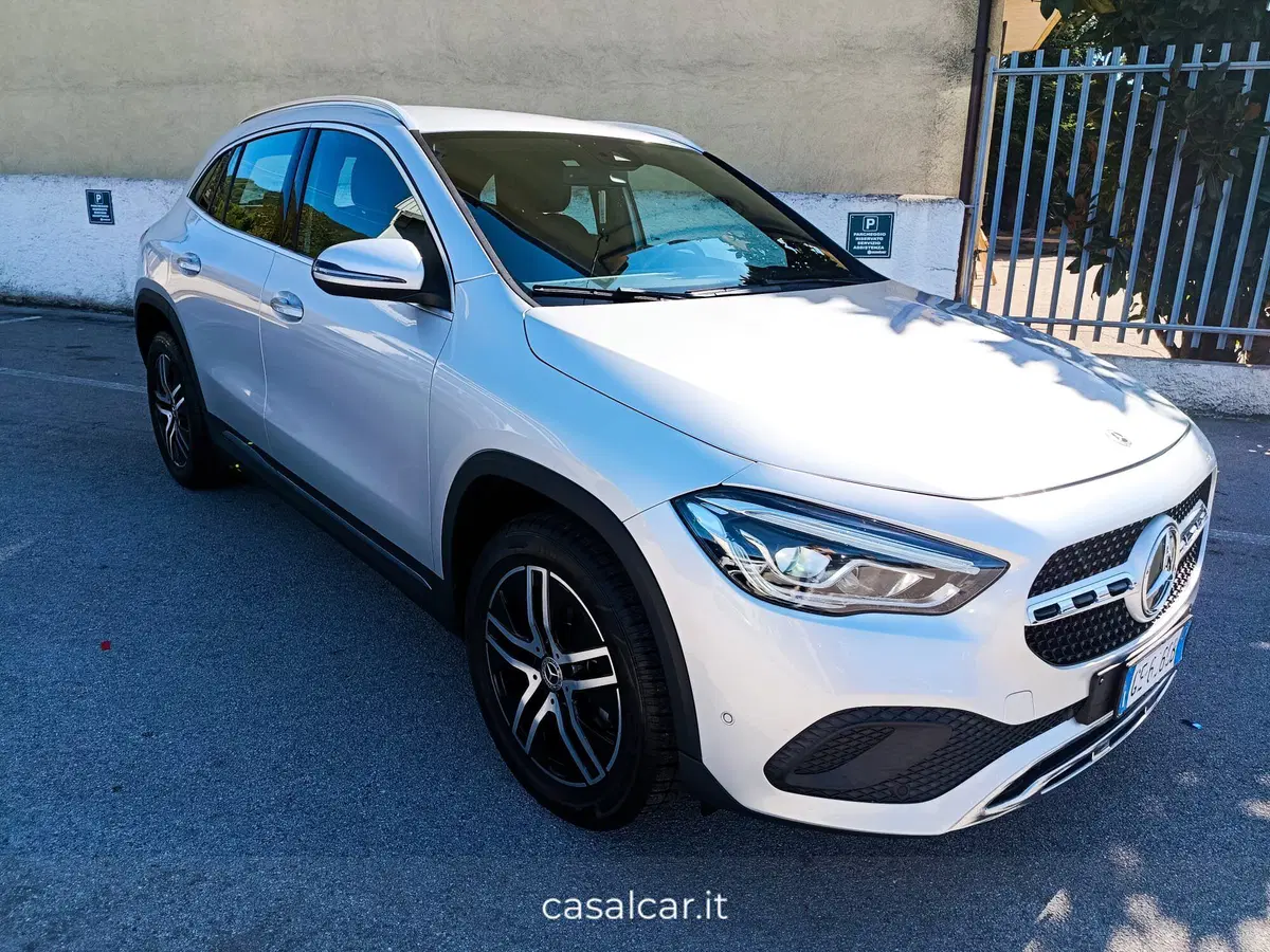 Mercedes-Benz GLA SUV usata a Salerno (4)