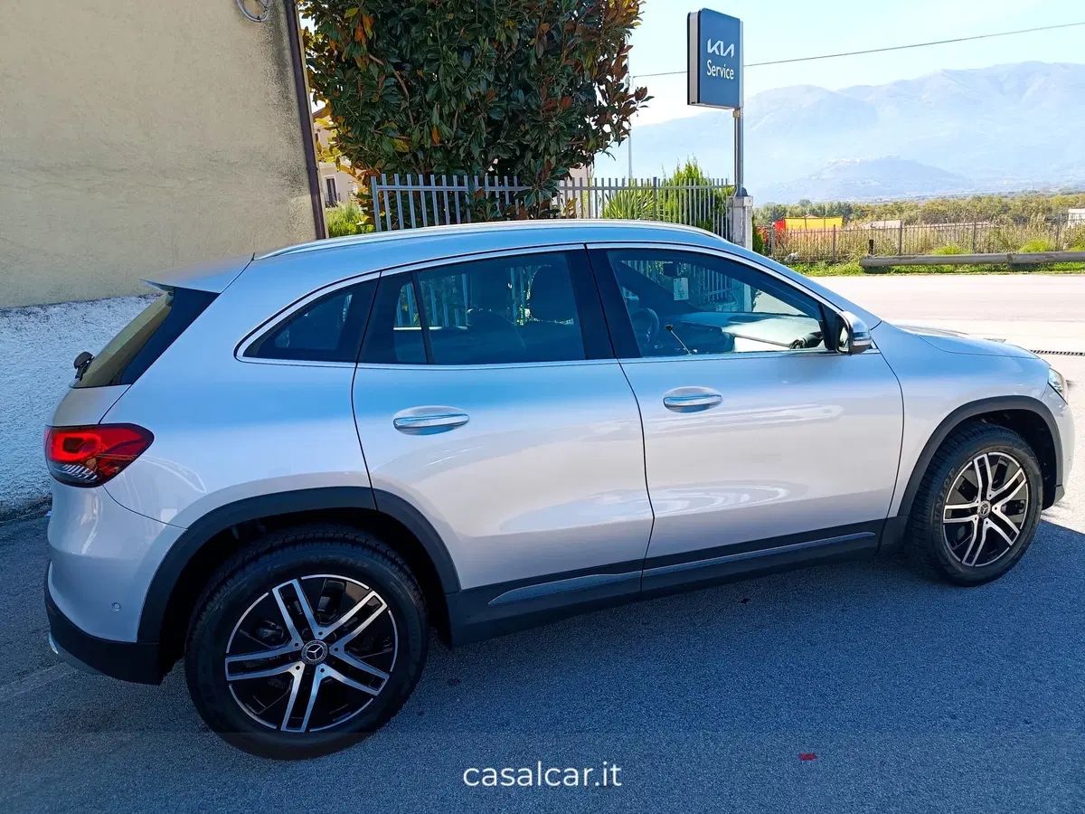 Mercedes-Benz GLA SUV usata a Salerno (6)