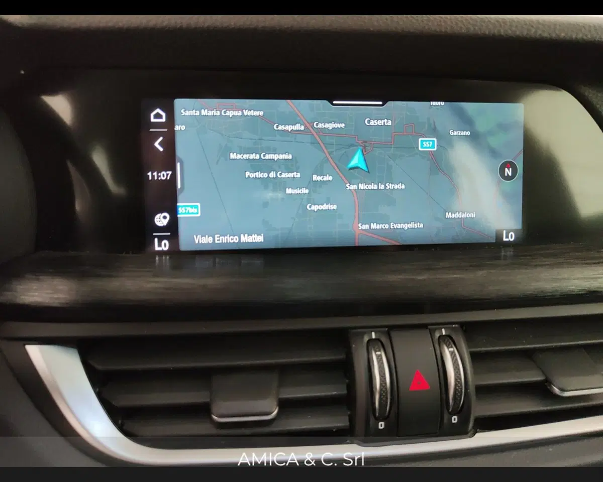 Alfa Romeo Stelvio usata a Caserta (16)