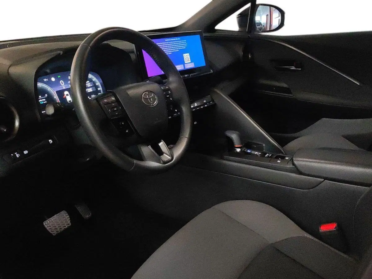 Toyota Toyota C-HR usata a Milano (8)