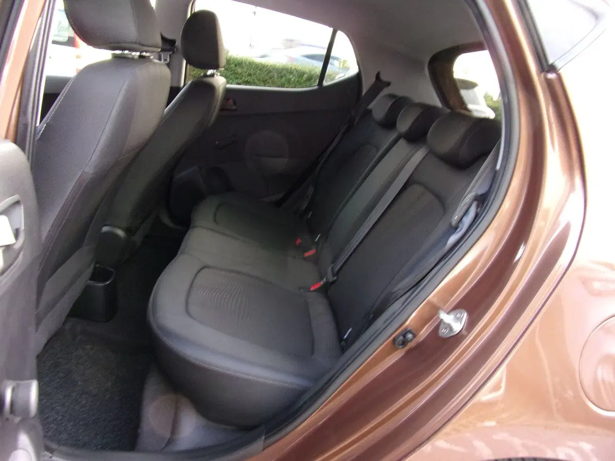 Hyundai i10 usata a Reggio Emilia (10)