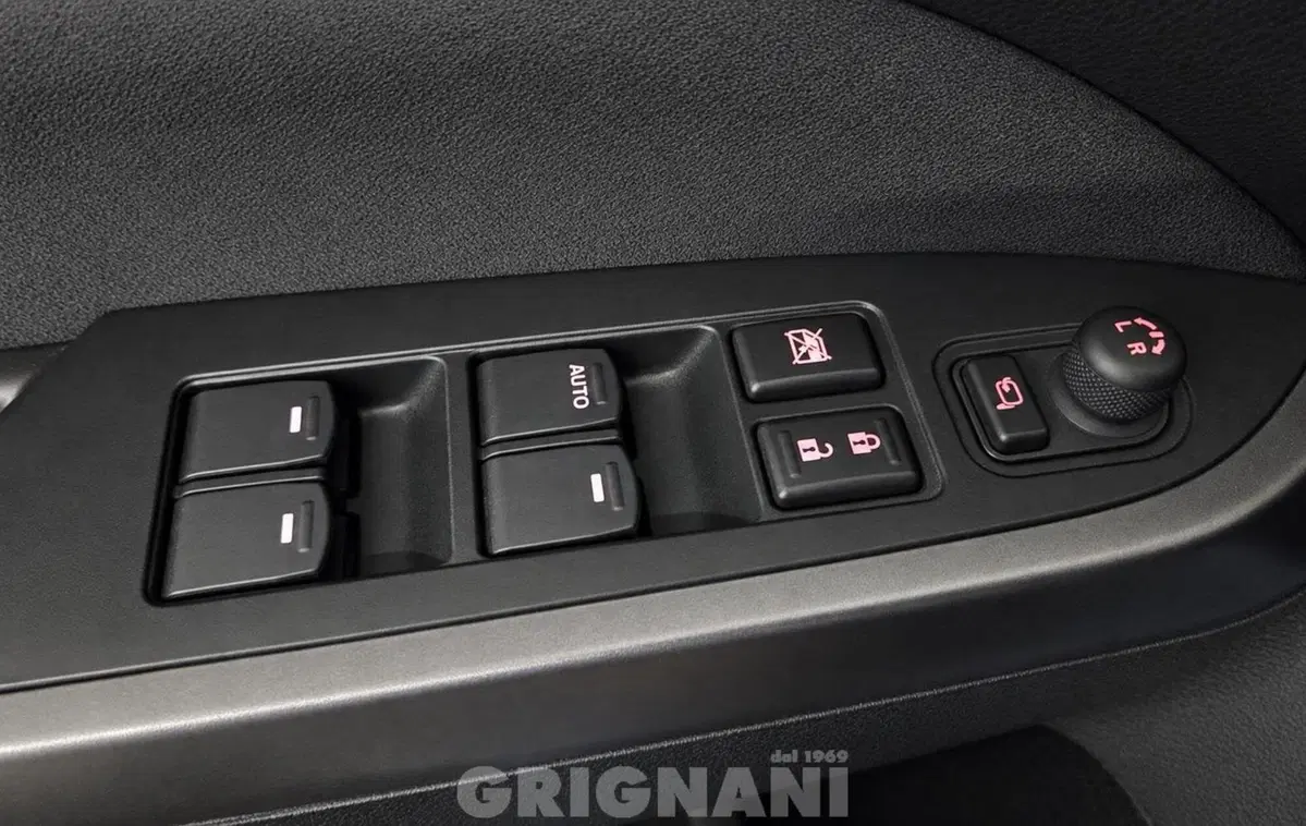 Suzuki Vitara usata a Pavia (20)