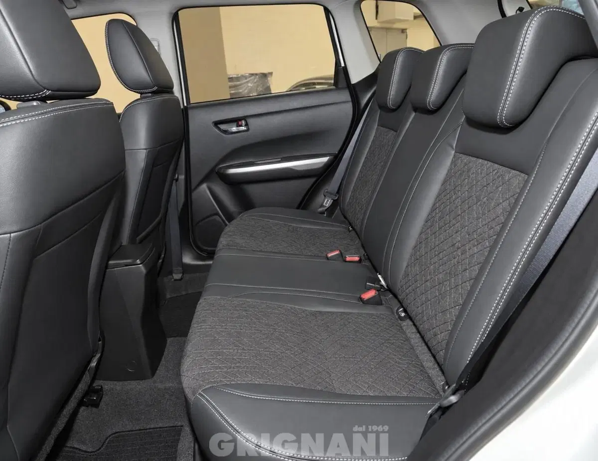 Suzuki Vitara usata a Pavia (7)