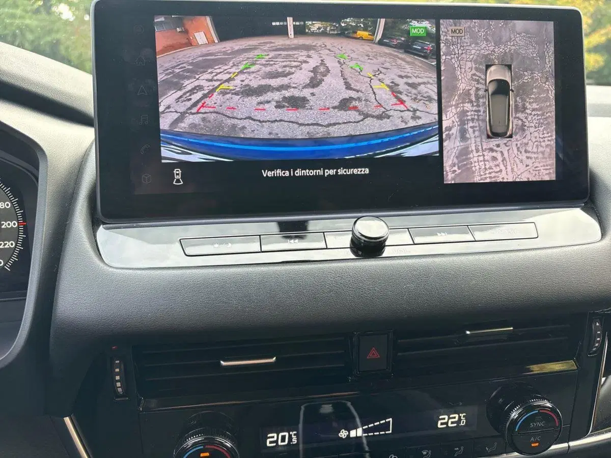 Nissan Qashqai usata a Bologna (13)