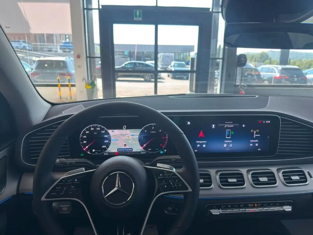 Mercedes-Benz GLE SUV nuova a Firenze (10)