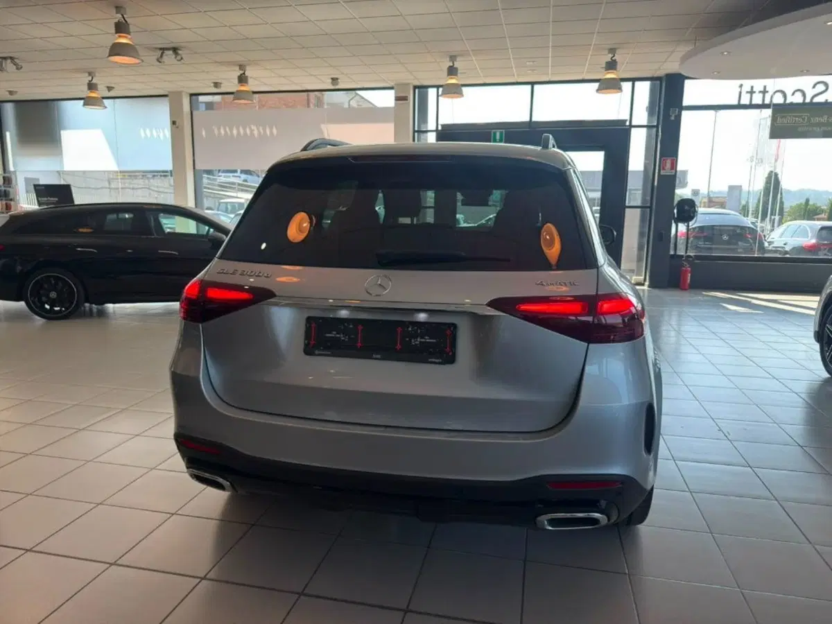 Mercedes-Benz GLE SUV nuova a Firenze (5)