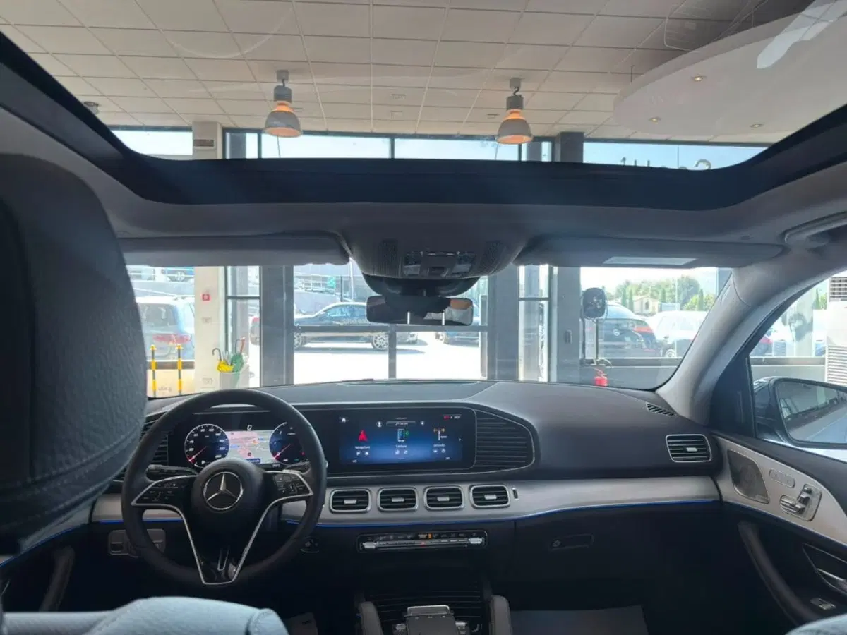 Mercedes-Benz GLE SUV nuova a Firenze (9)