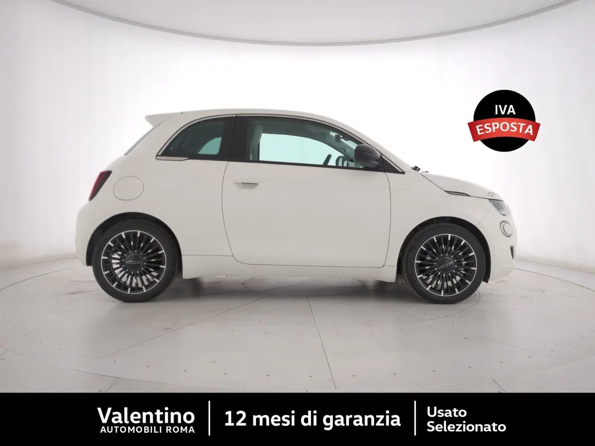 Vendo Fiat 500 1.0 hybrid Icon nuova a Roma (codice 16229174) - Automoto.it