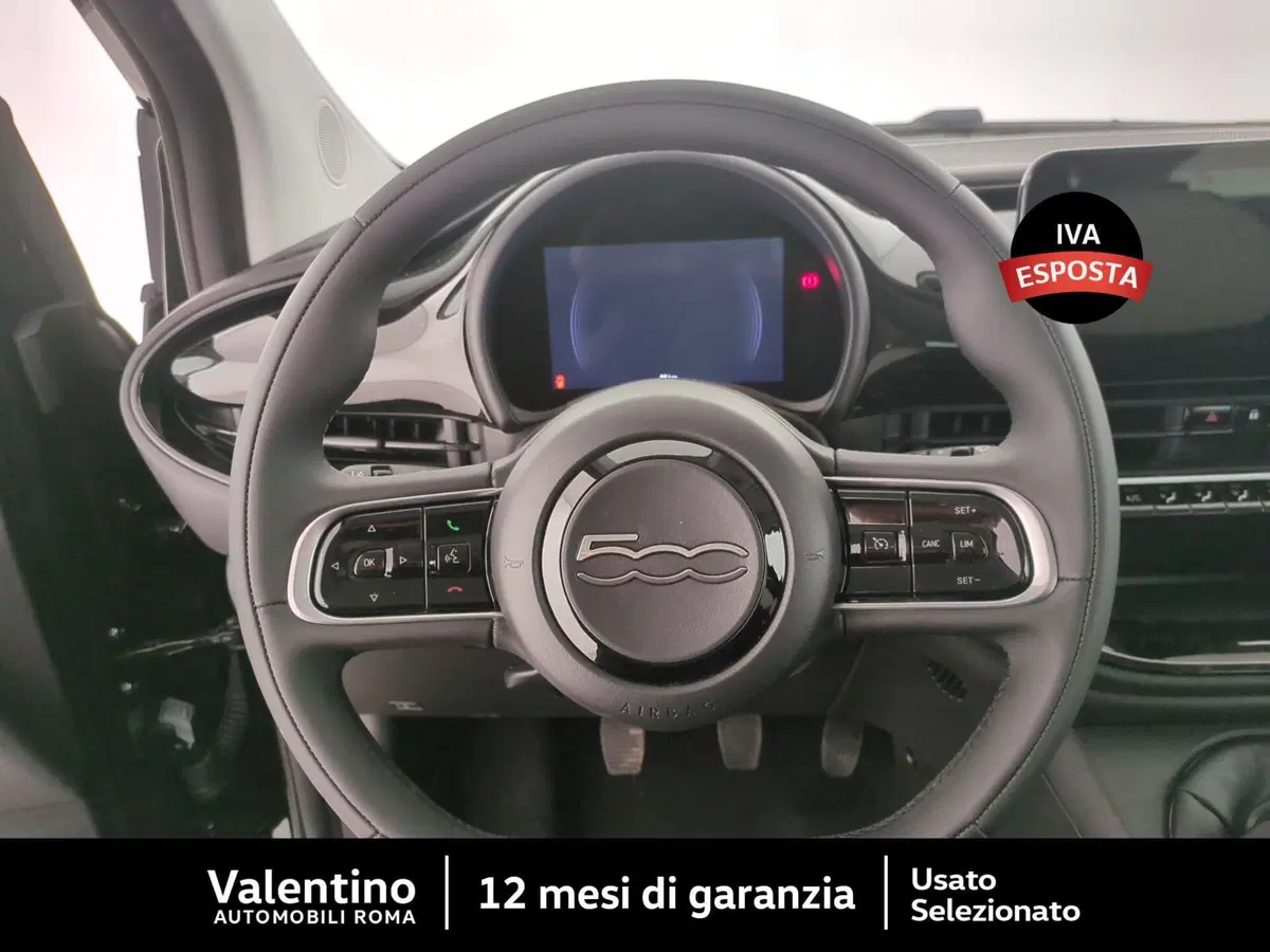 Fiat 500 nuova a Roma (12)