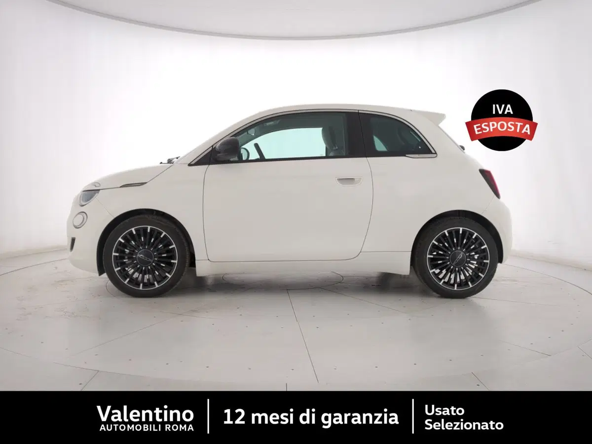 Fiat 500 nuova a Roma (4)