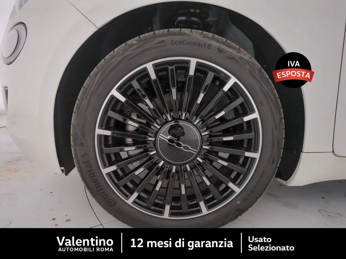 Fiat 500 nuova a Roma (9)
