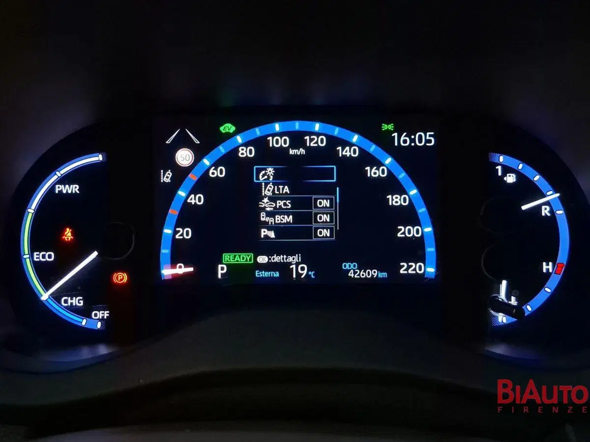 Toyota Yaris Cross usata a Firenze (9)