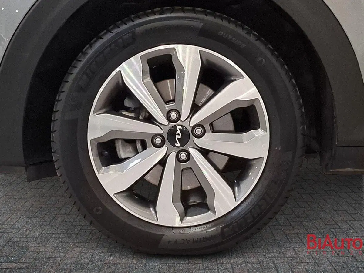 Kia Stonic usata a Firenze (13)