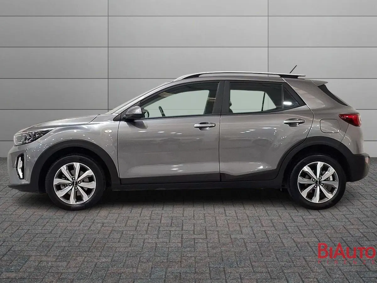 Kia Stonic usata a Firenze (2)