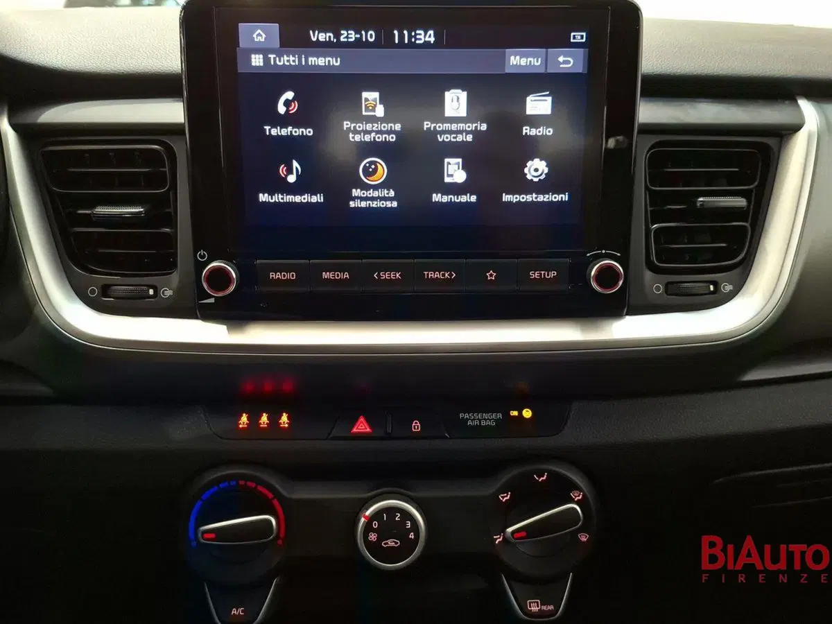 Kia Stonic usata a Firenze (9)