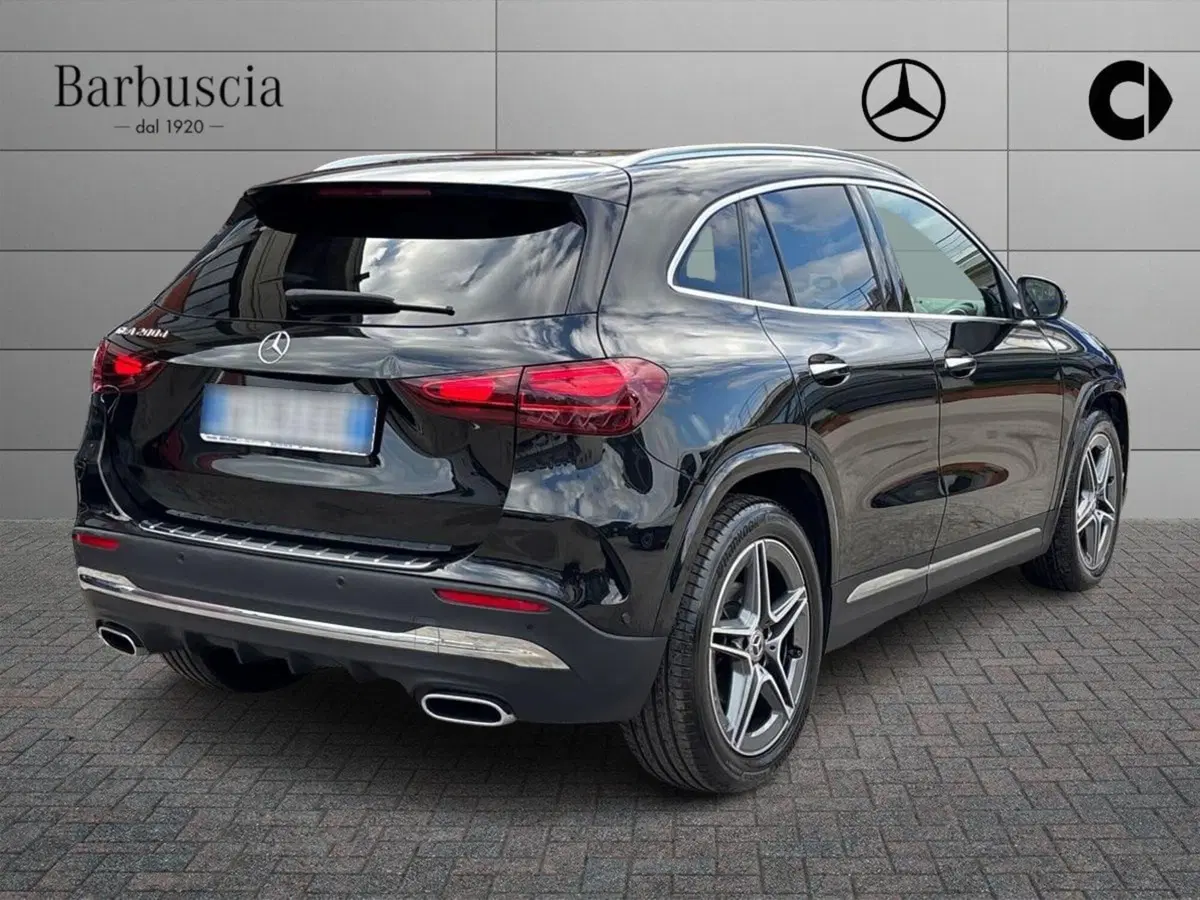 Mercedes-Benz GLA SUV usata a Pescara (3)