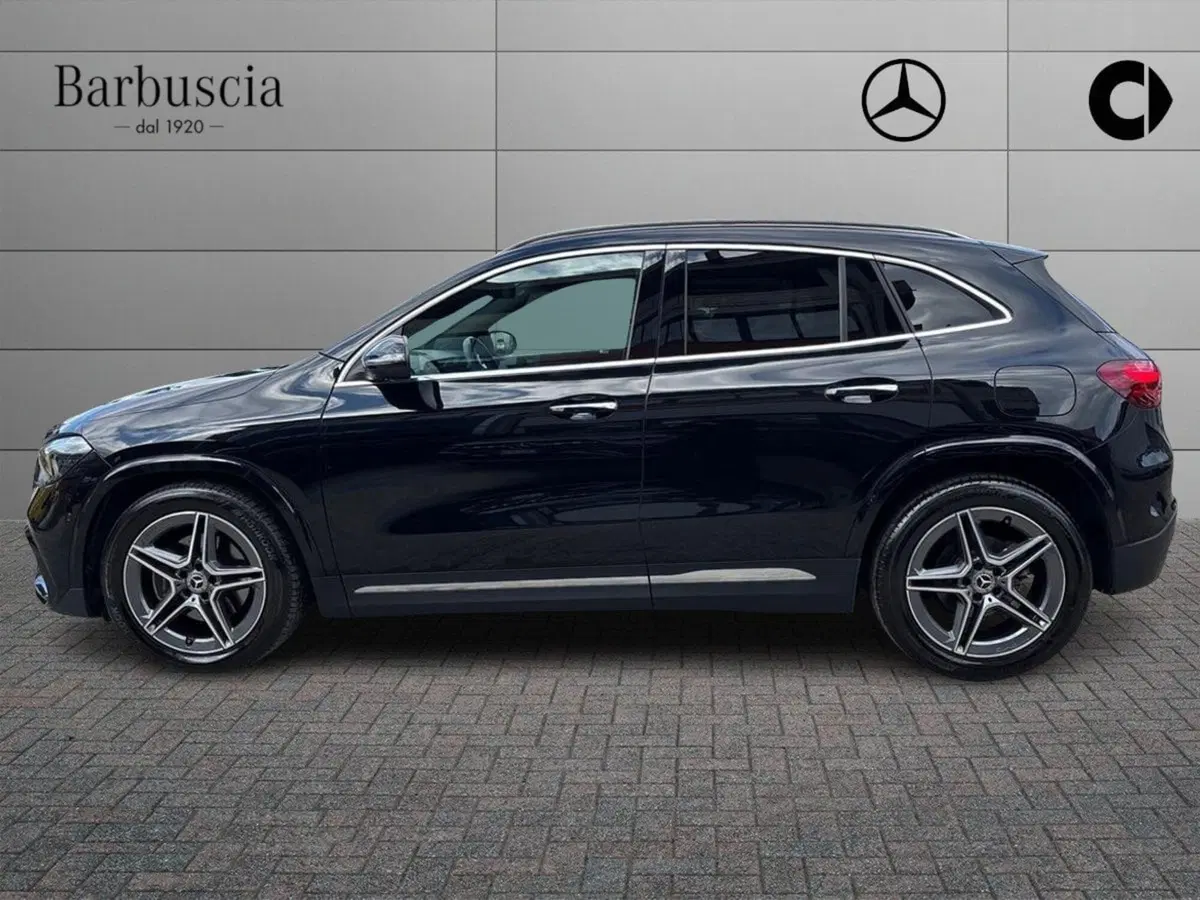 Mercedes-Benz GLA SUV usata a Pescara (5)