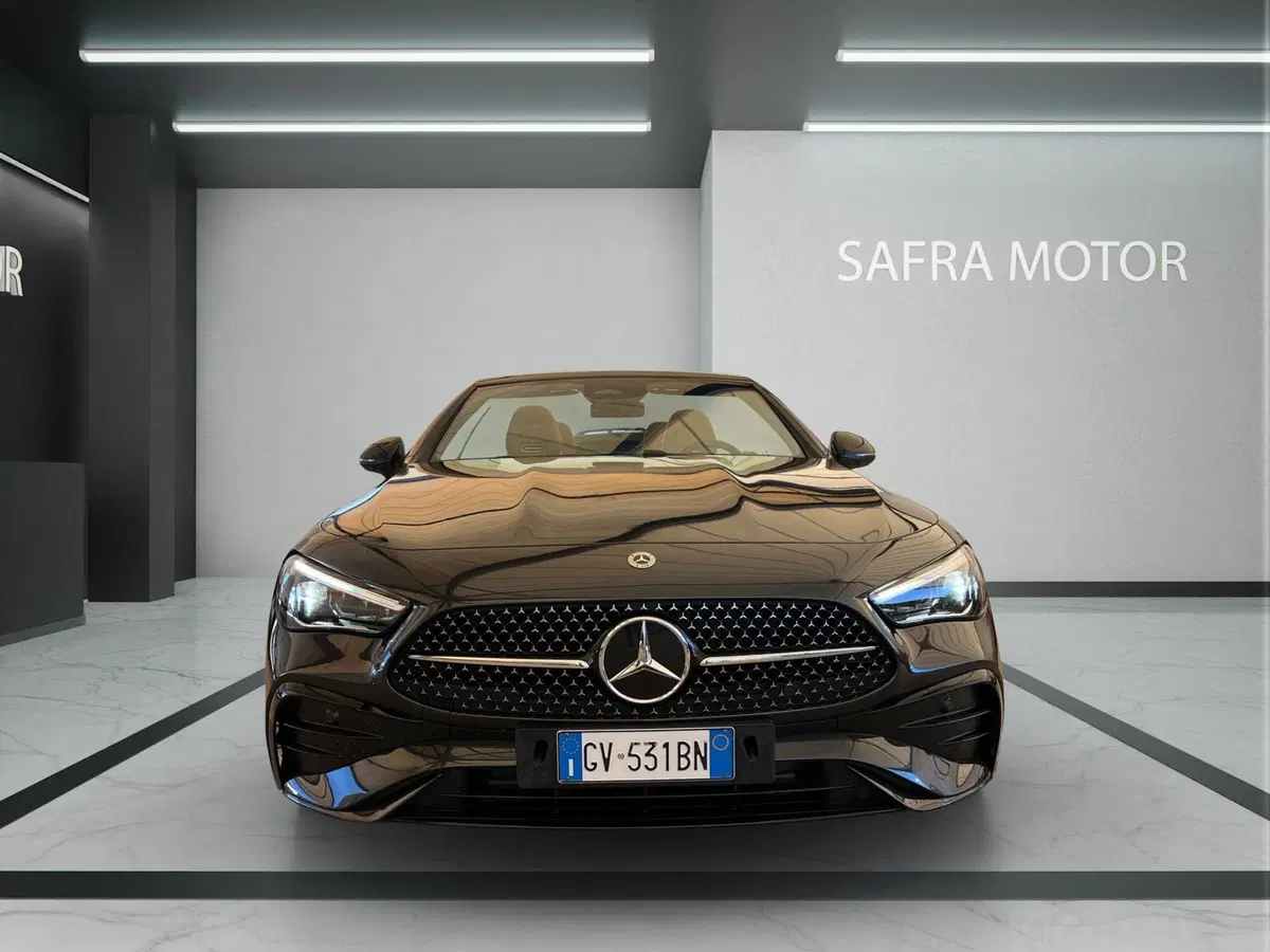 Mercedes-Benz CLE Cabrio usata a Cosenza (2)