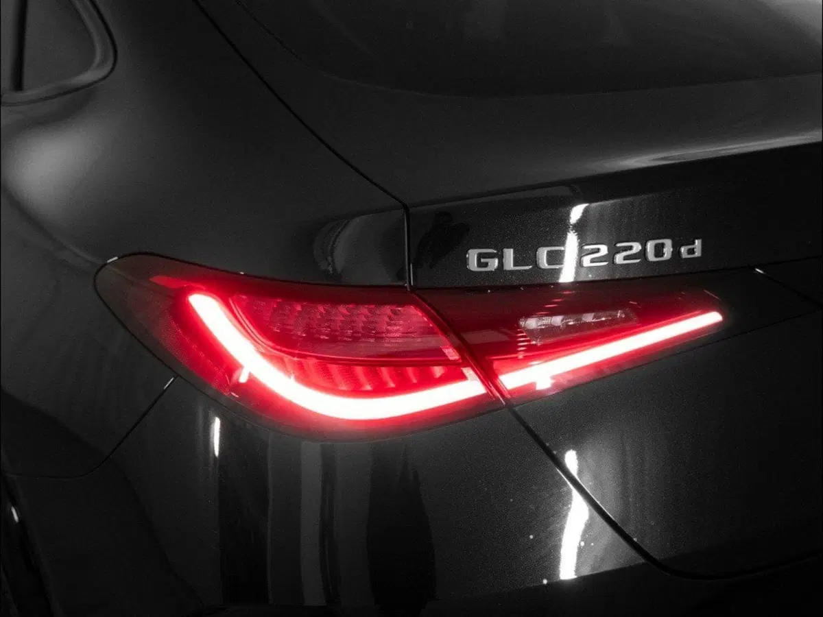 Mercedes-Benz GLC Coupé nuova a Rimini (8)