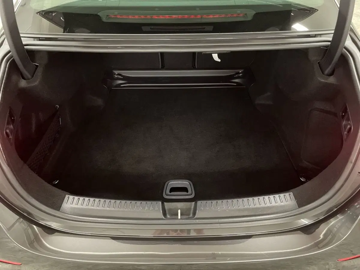 Mercedes-Benz Classe E usata a Macerata (7)
