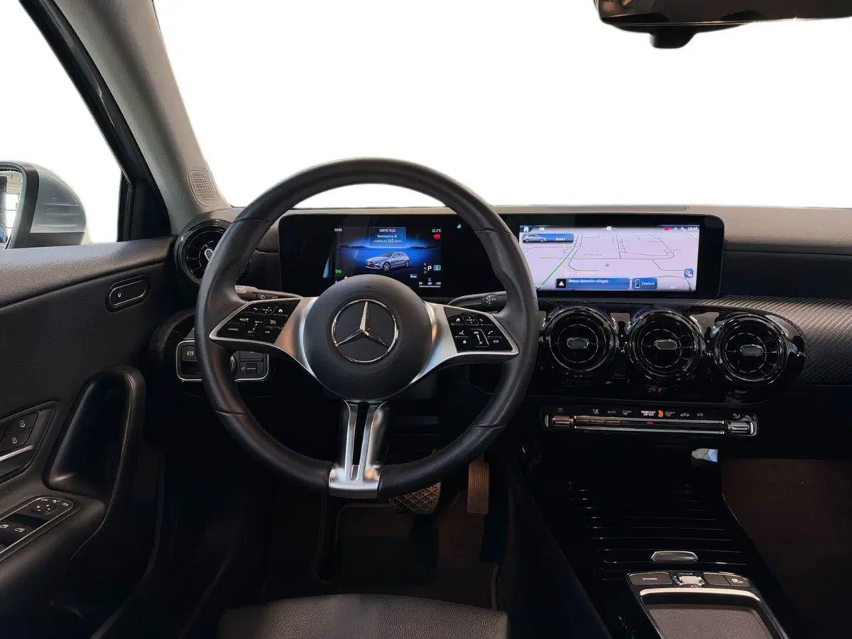 Mercedes-Benz Classe A usata a Ancona (14)