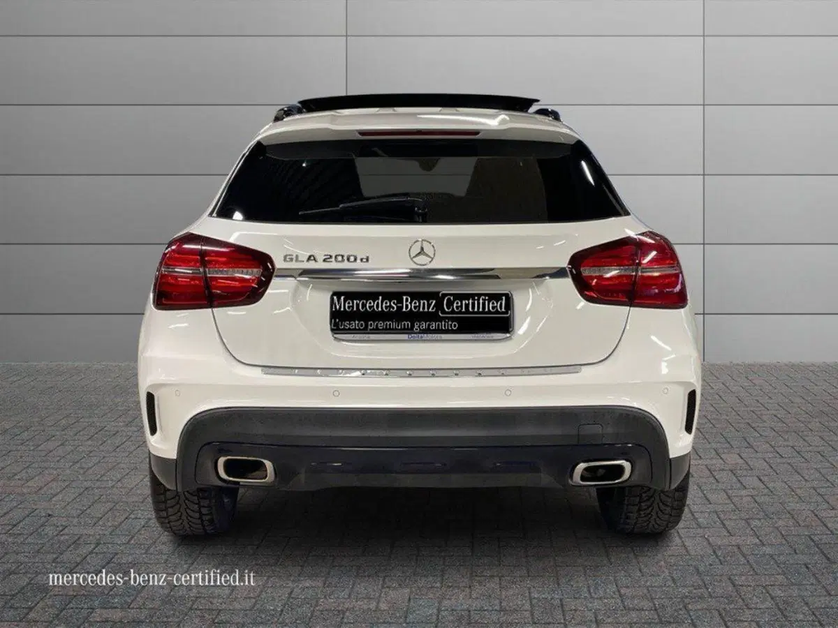 Mercedes-Benz GLA SUV usata a Ancona (4)