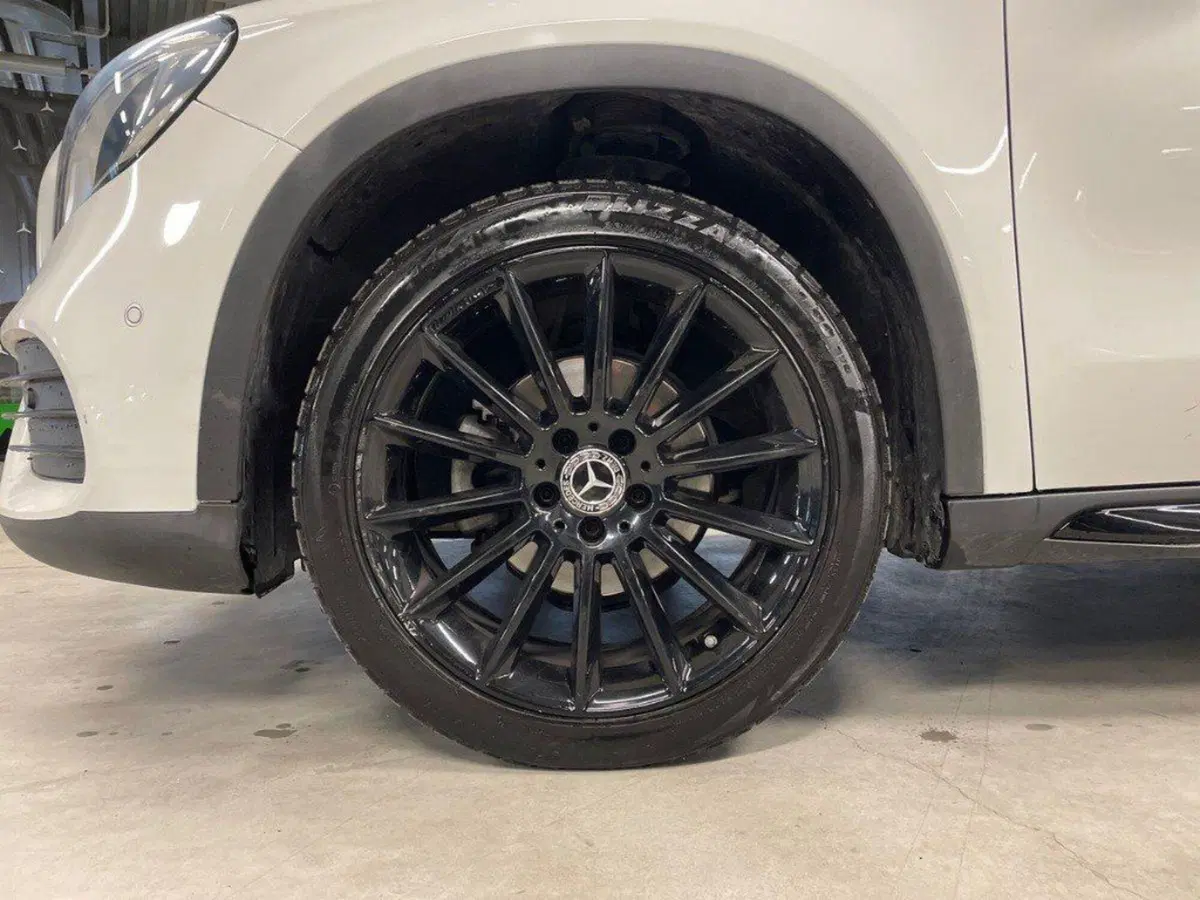 Mercedes-Benz GLA SUV usata a Ancona (9)