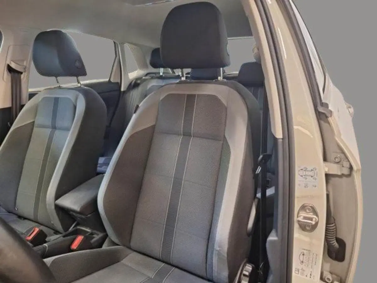 Volkswagen Polo usata a Macerata (5)