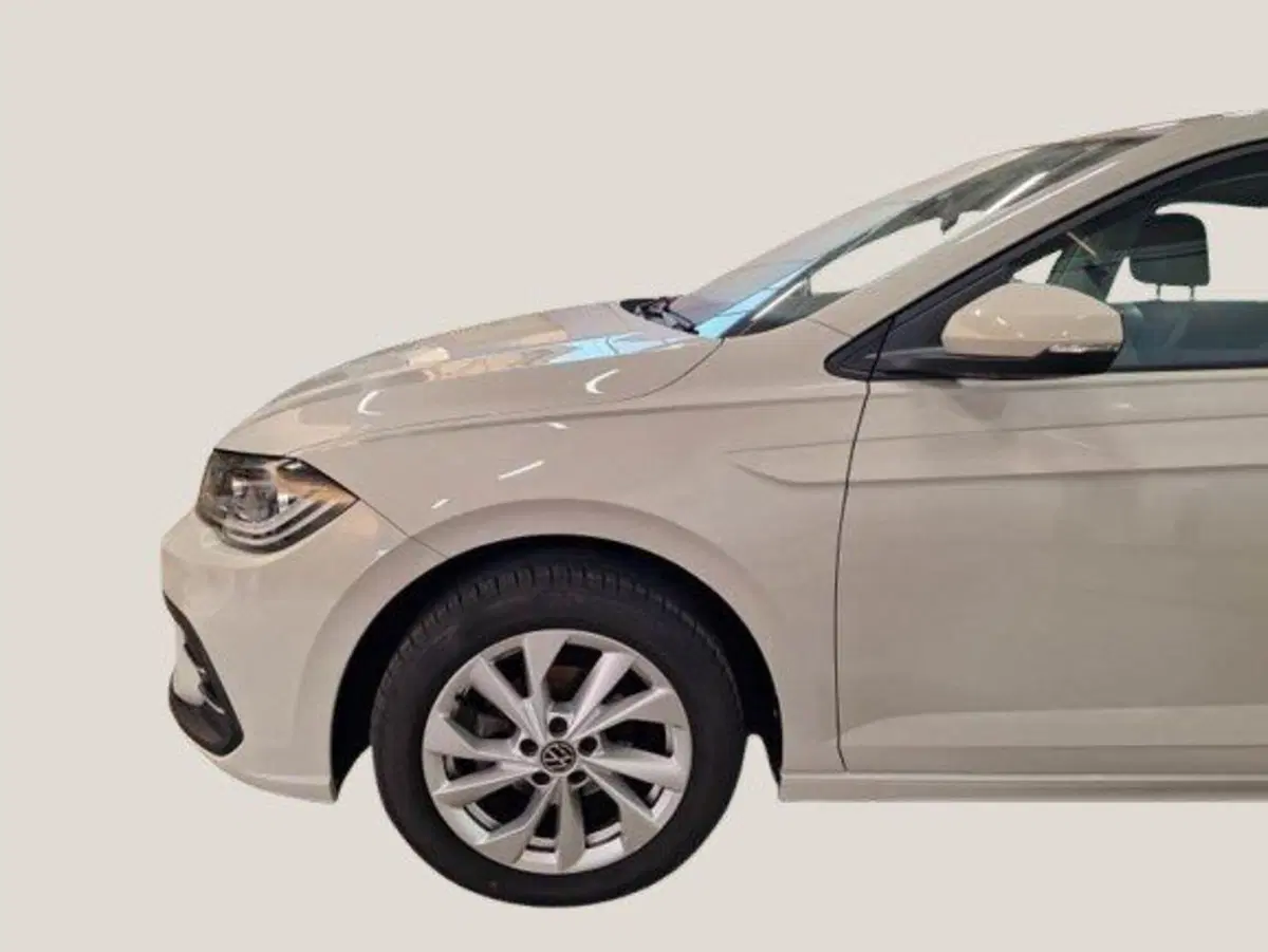 Volkswagen Polo usata a Macerata (9)