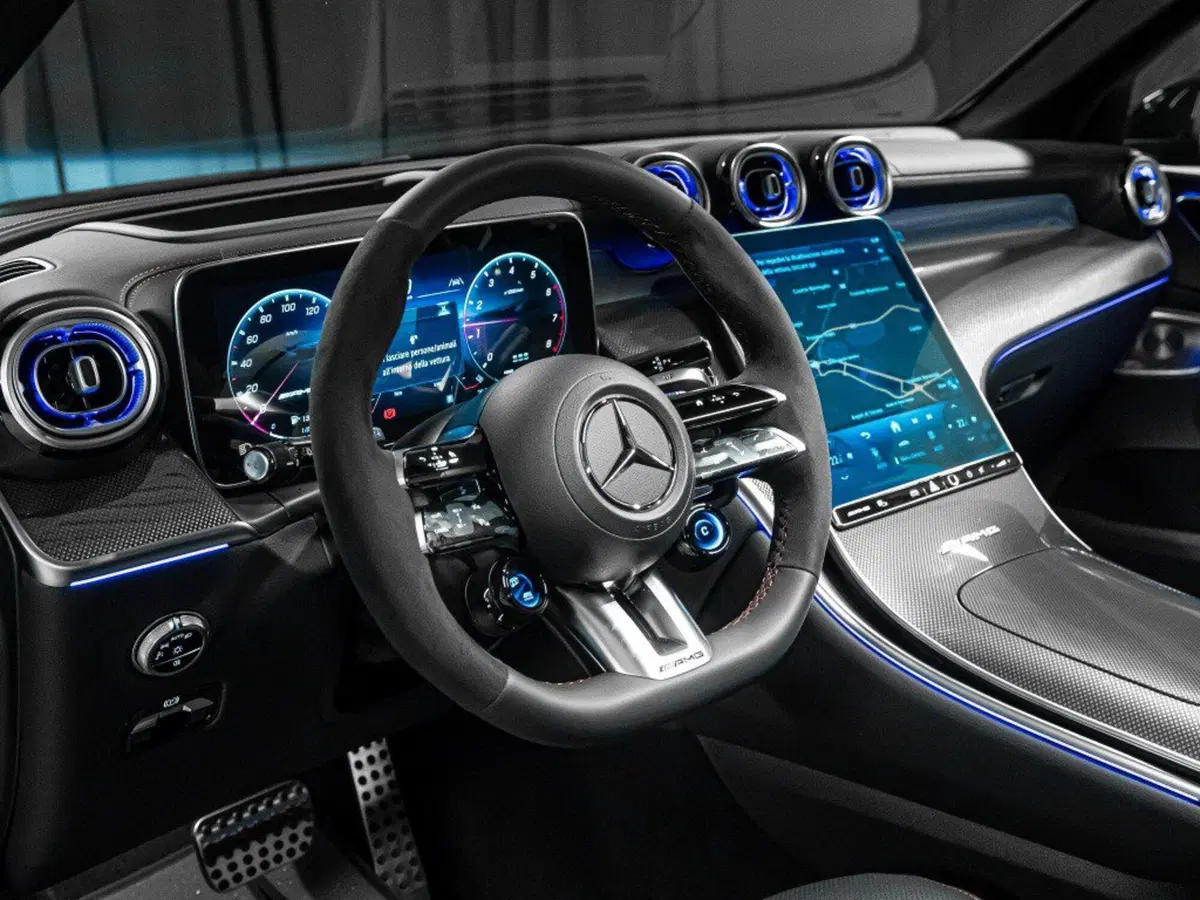 Mercedes-Benz GLC SUV nuova a Ancona (17)